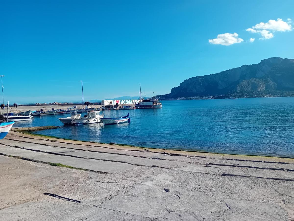 Beach House Mondello Εξωτερικό φωτογραφία